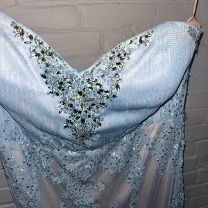 Beautiful dress by Alberto mercalli light blue with tulle and beading